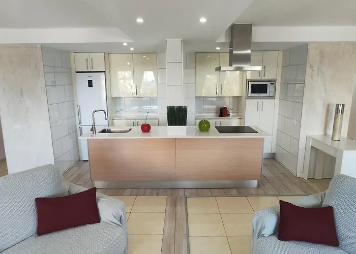 Bambu דירה ארונה